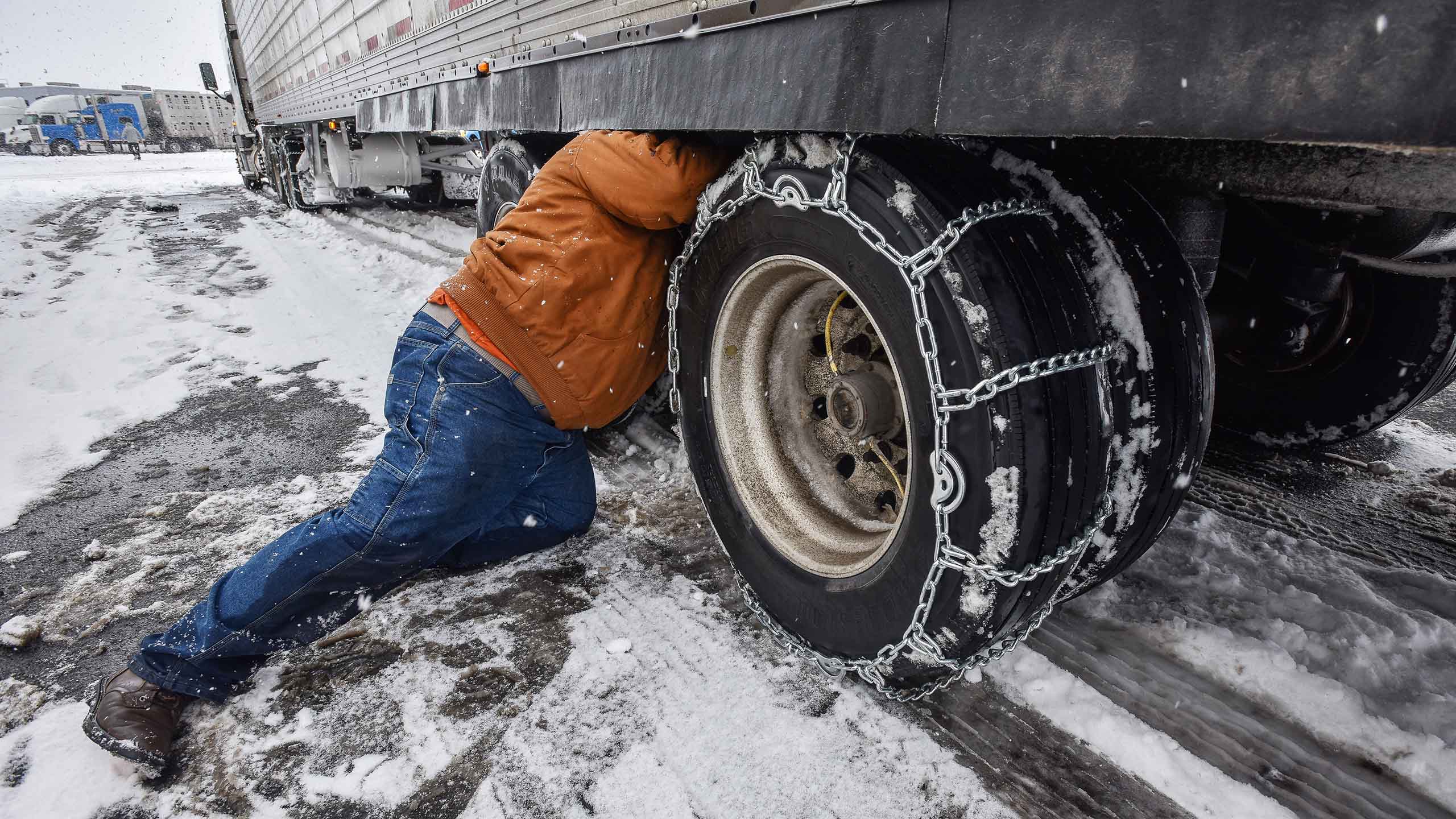 How to Chain Up a Semi Truck